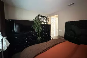 2408 Azure Pl, Fairfield, CA 94533 - Photo 6