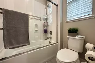 2408 Azure Pl, Fairfield, CA 94533 - Photo 46