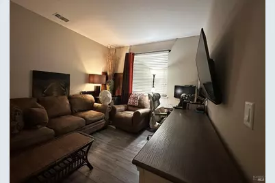 2408 Azure Place, Fairfield, CA 94533 - Photo 8