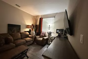 2408 Azure Pl, Fairfield, CA 94533 - Photo 8
