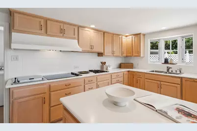40 Central Avenue, Sausalito, CA 94965 - Photo 28