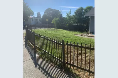311 Hillcrest Drive, Lakeport, CA 95453 - Photo 2