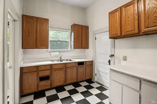 704 N State St, Ukiah, CA 95482 - Photo 10