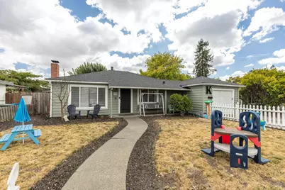 308 S McDowell Boulevard, Petaluma, CA 94954 - Photo 2