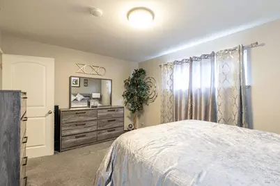 308 S McDowell Boulevard, Petaluma, CA 94954 - Photo 18