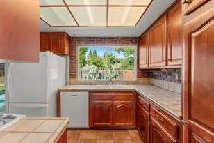 2424 Janis Way, Calistoga, CA 94515 - Photo 18