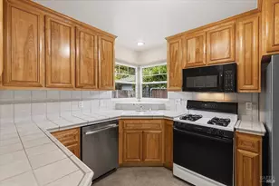 2112 Geary Dr, Santa Rosa, CA 95404 - Photo 12