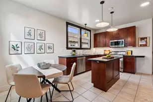 883 57th St, Oakland, CA 94608 - Photo 14