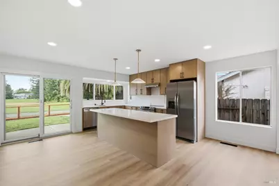 900 Hudis Street, Rohnert Park, CA 94928 - Photo 22
