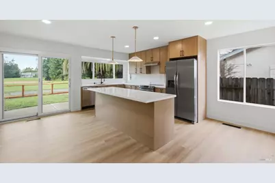 900 Hudis Street, Rohnert Park, CA 94928 - Photo 20