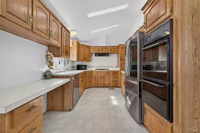 164 Larkspur Drive, Santa Rosa, CA 95409 - Photo 14