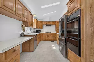 164 Larkspur Dr, Santa Rosa, CA 95409 - Photo 14