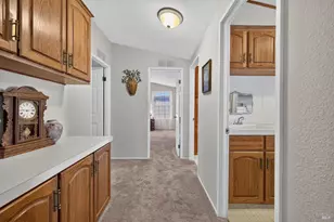 164 Larkspur Dr, Santa Rosa, CA 95409 - Photo 18