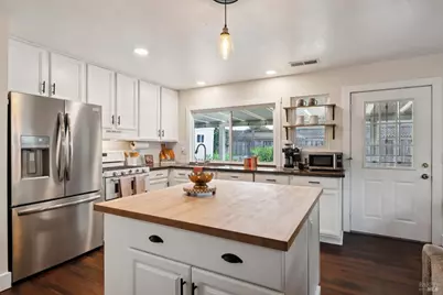 7187 Circle Drive, Rohnert Park, CA 94928 - Photo 8