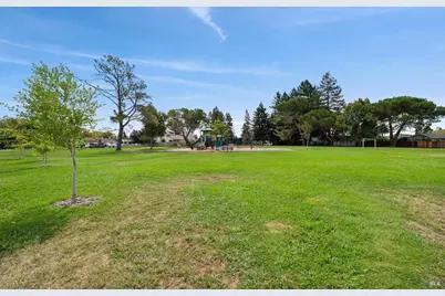 7187 Circle Drive, Rohnert Park, CA 94928 - Photo 22
