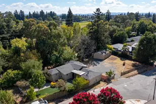 498 Duncan St, Santa Rosa, CA 95401 - Photo 2