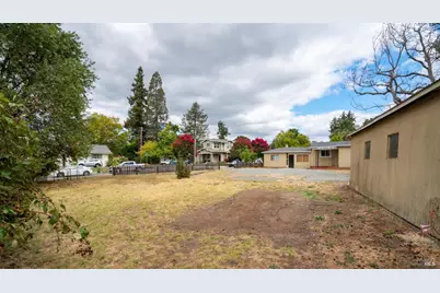 498 Duncan Street, Santa Rosa, CA 95401 - Photo 16