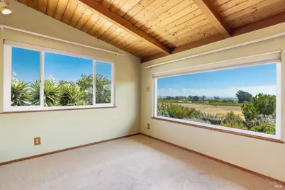 1155 Bayview Avenue, Napa, CA 94559 - Photo 14