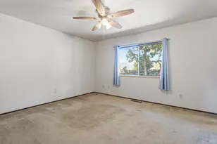 350 Forsythe Dr, Redwood Valley, CA 95470 - Photo 16
