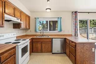 350 Forsythe Dr, Redwood Valley, CA 95470 - Photo 10