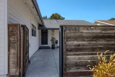 4455 Summerfield Drive, Napa, CA 94558 - Photo 6