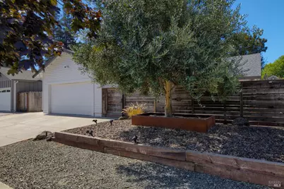 4455 Summerfield Drive, Napa, CA 94558 - Photo 4