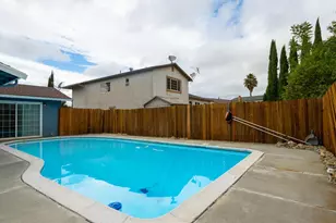 349 Royal Oaks Dr, Vacaville, CA 95687 - Photo 32