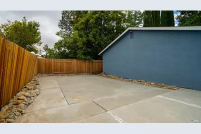 349 Royal Oaks Drive, Vacaville, CA 95687 - Photo 34