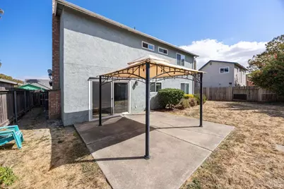 1106 Humphrey Drive, Suisun City, CA 94585 - Photo 44