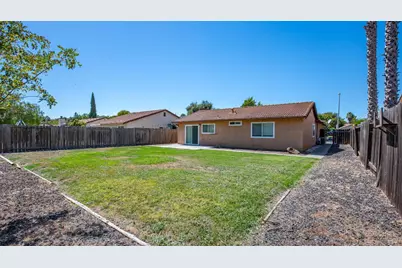 1792 Enterprise Drive, Fairfield, CA 94533 - Photo 16