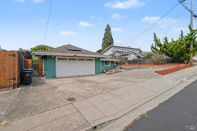 2455 Hermosa Street, Pinole, CA 94564 - Photo 4