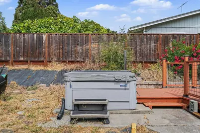 2455 Hermosa Street, Pinole, CA 94564 - Photo 26