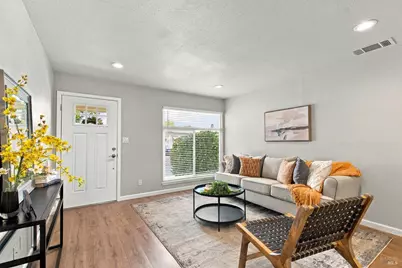 333 Buckeye Street, Vacaville, CA 95688 - Photo 14