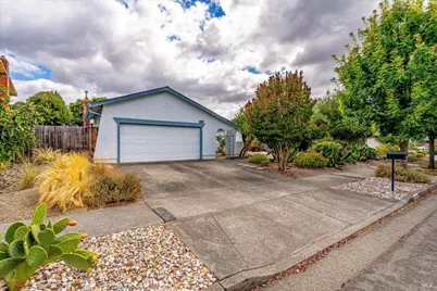 4347 Brookshire Circle, Santa Rosa, CA 95405 - Photo 2