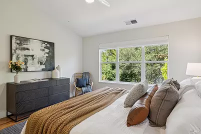 25 Wildflower Drive, Corte Madera, CA 94925 - Photo 24