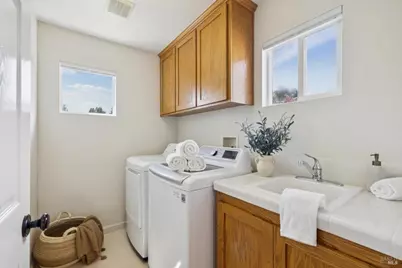 25 Wildflower Drive, Corte Madera, CA 94925 - Photo 32