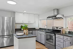 79 Billou St, San Rafael, CA 94901 - Photo 2