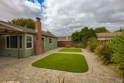 107 Normandy Drive, Vacaville, CA 95687 - Photo 32