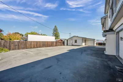 3740 Lakeshore Boulevard, Lakeport, CA 95453 - Photo 26