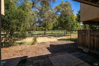 2984 Yulupa Avenue, Santa Rosa, CA 95405 - Photo 18