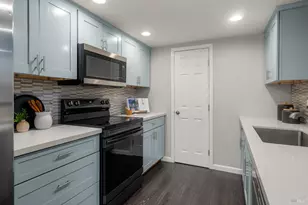 2984 Yulupa Ave, Santa Rosa, CA 95405 - Photo 14