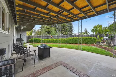 2490 Main Street, Napa, CA 94558 - Photo 20