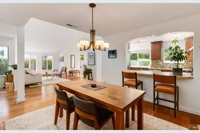 2328 Lakeview Drive, Santa Rosa, CA 95405 - Photo 6