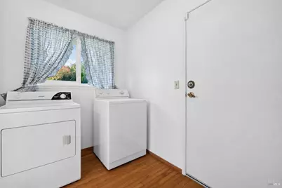8940 Oakmont Drive, Santa Rosa, CA 95409 - Photo 46