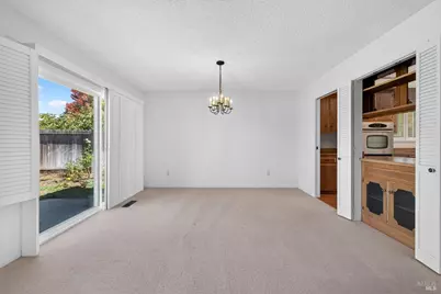 8940 Oakmont Drive, Santa Rosa, CA 95409 - Photo 14