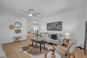 360 Markham Ave, Vacaville, CA 95688 - Photo 2