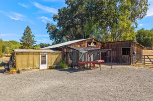 6733 Live Oak Dr, Kelseyville, CA 95451 - Photo 44