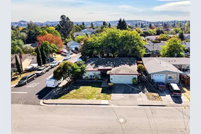 128 Burlington Drive, Petaluma, CA 94952 - Photo 22