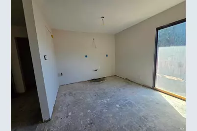 2124 Beard Court, Vacaville, CA 95688 - Photo 6