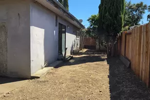2124 Beard Ct, Vacaville, CA 95688 - Photo 18
